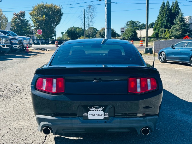 Ford Mustang 2dr Cpe GT 2012 Ford Mustang 2dr Cpe GT 2012