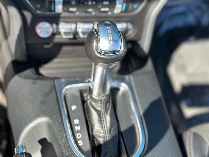 Ford Mustang EcoBoost Premium Convertible 2019 Ford Mustang EcoBoost Premium Convertible 2019