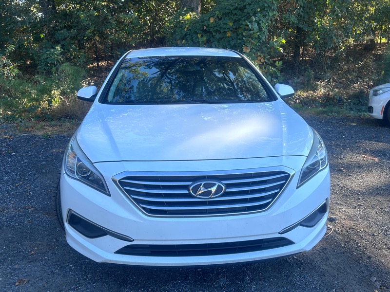 Hyundai Sonata 4dr Sdn 2.4L SE 2016 Hyundai Sonata 4dr Sdn 2.4L SE 2016