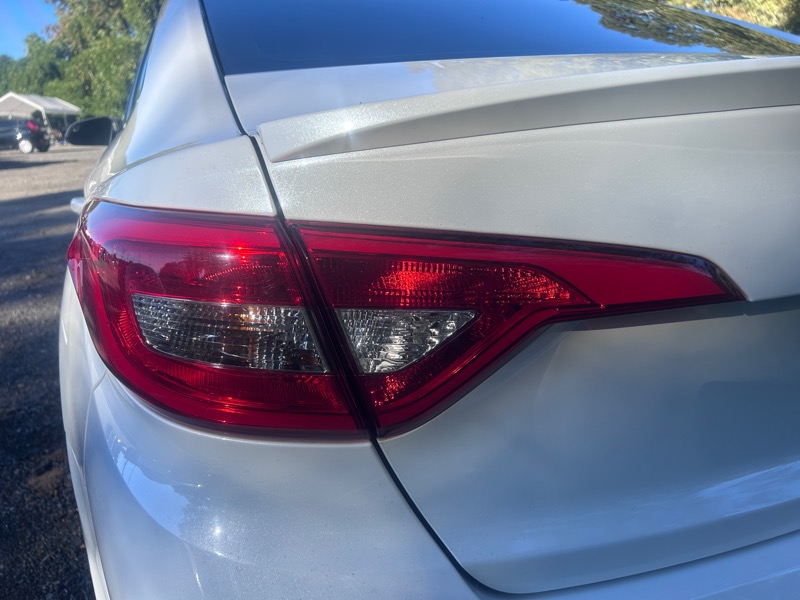 Hyundai Sonata 4dr Sdn 2.4L SE 2016 Hyundai Sonata 4dr Sdn 2.4L SE 2016