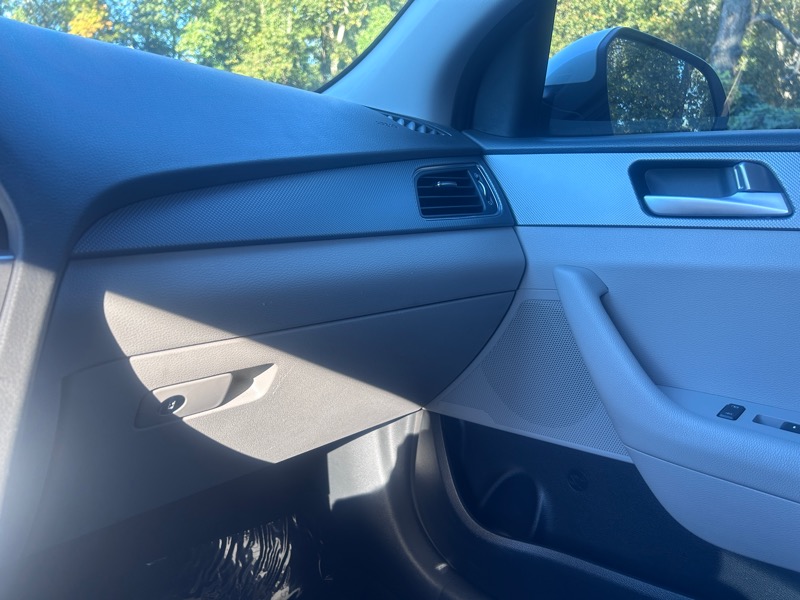Hyundai Sonata 4dr Sdn 2.4L SE 2016 Hyundai Sonata 4dr Sdn 2.4L SE 2016