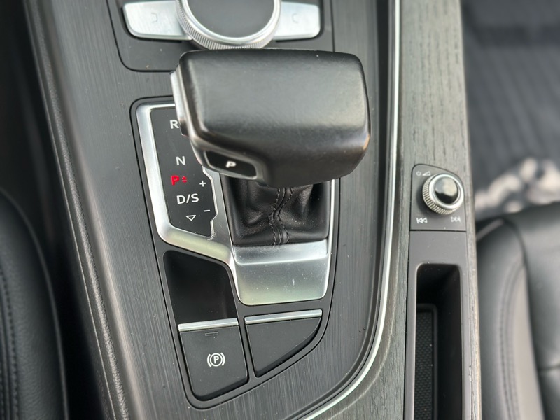 Audi A5 Coupe 2.0 TFSI Premium Plus S tronic 2018 Audi A5 Coupe 2.0 TFSI Premium Plus S tronic 2018