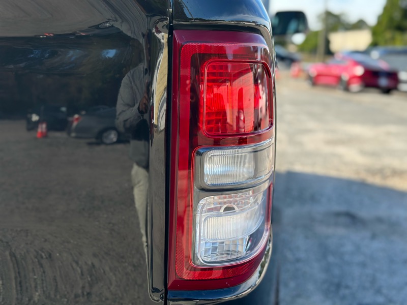RAM 1500 Big Horn/Lone Star 4x2 Quad Cab 6'4" Box 2019 RAM 1500 Big Horn/Lone Star 4x2 Quad Cab 6'4" Box 2019