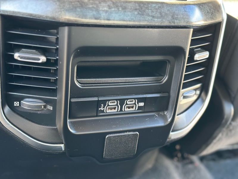 RAM 1500 Big Horn/Lone Star 4x2 Quad Cab 6'4" Box 2019 RAM 1500 Big Horn/Lone Star 4x2 Quad Cab 6'4" Box 2019