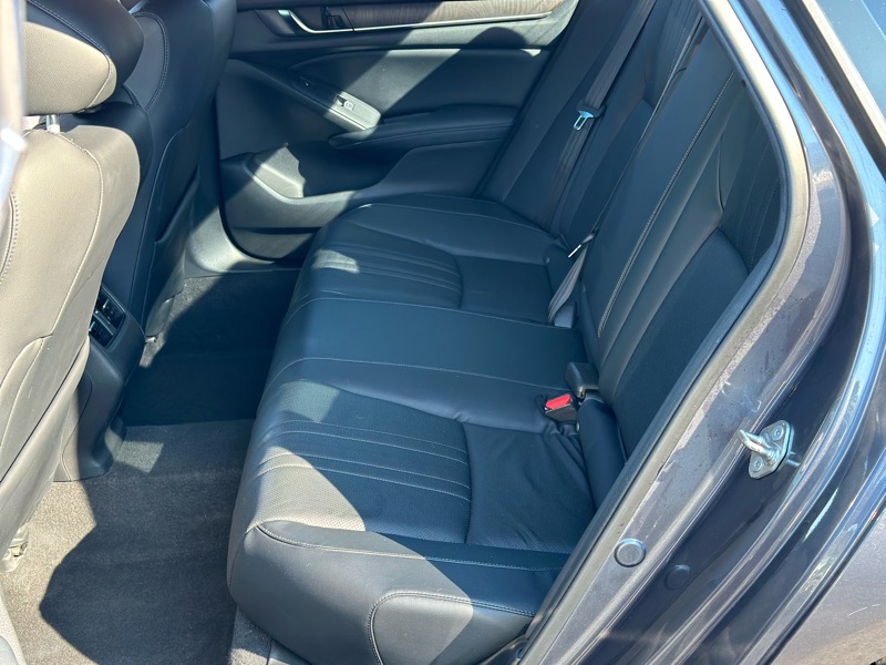 Honda Accord Sedan Touring 1.5T CVT 2018 Honda Accord Sedan Touring 1.5T CVT 2018