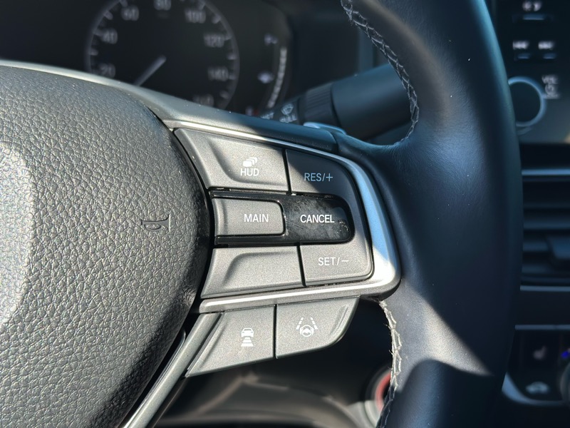 Honda Accord Sedan Touring 1.5T CVT 2018 Honda Accord Sedan Touring 1.5T CVT 2018