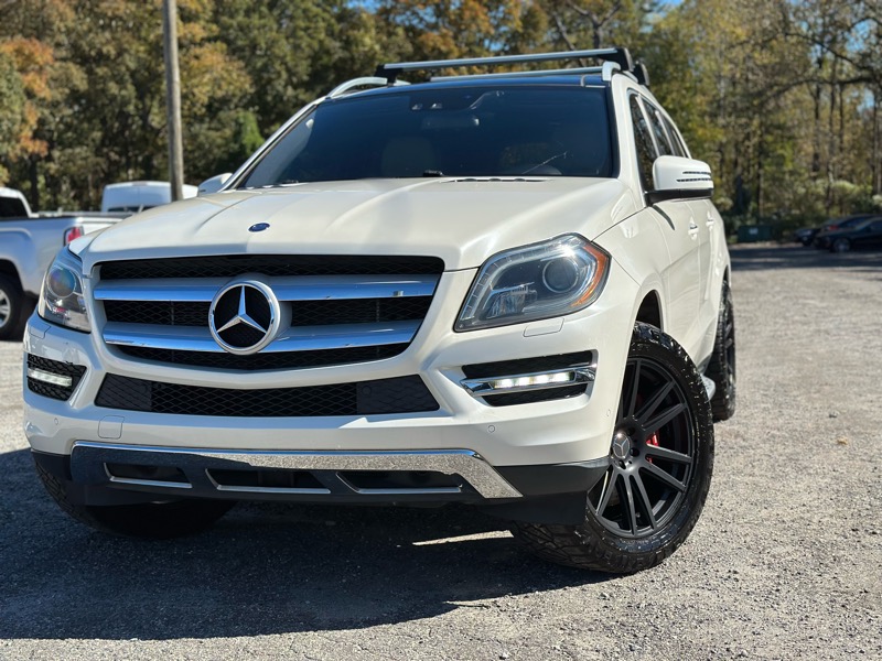 Mercedes-Benz GL-Class 4MATIC 4dr GL 450 2013 Mercedes-Benz GL-Class 4MATIC 4dr GL 450 2013