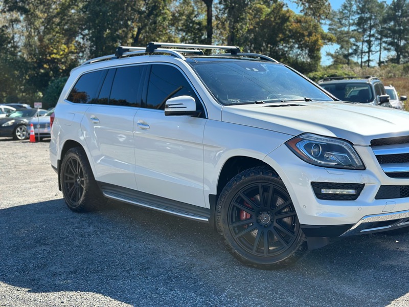 Mercedes-Benz GL-Class 4MATIC 4dr GL 450 2013 Mercedes-Benz GL-Class 4MATIC 4dr GL 450 2013