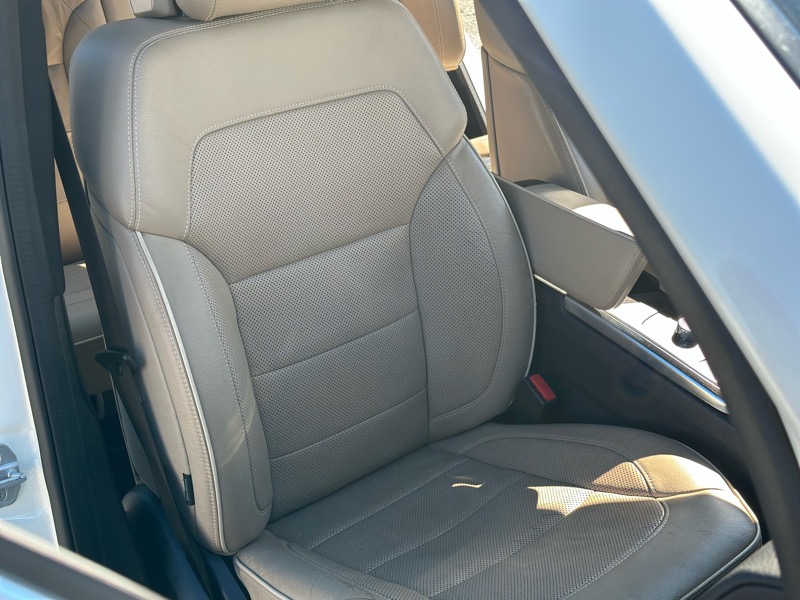 Mercedes-Benz GL-Class 4MATIC 4dr GL 450 2013 Mercedes-Benz GL-Class 4MATIC 4dr GL 450 2013