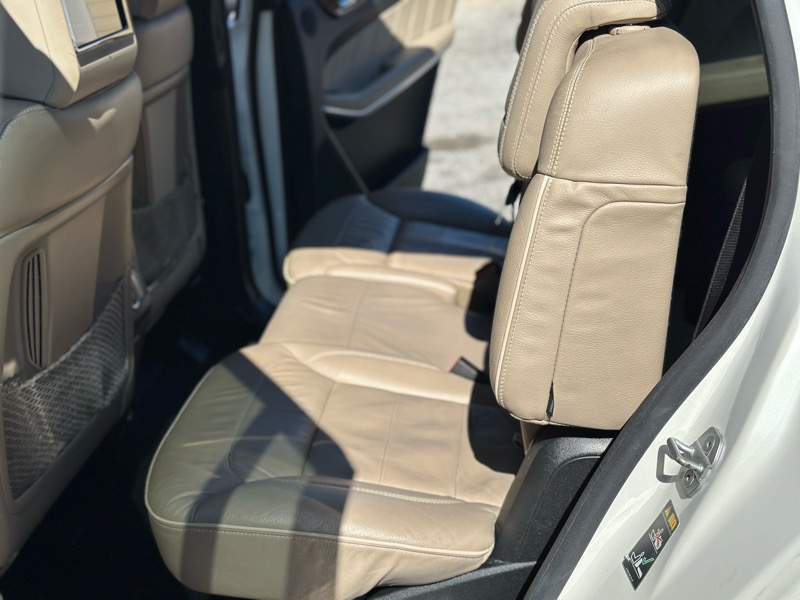 Mercedes-Benz GL-Class 4MATIC 4dr GL 450 2013 Mercedes-Benz GL-Class 4MATIC 4dr GL 450 2013