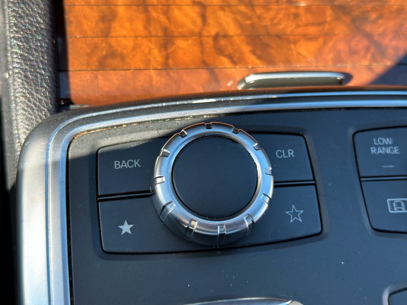 Mercedes-Benz GL-Class 4MATIC 4dr GL 450 2013 Mercedes-Benz GL-Class 4MATIC 4dr GL 450 2013