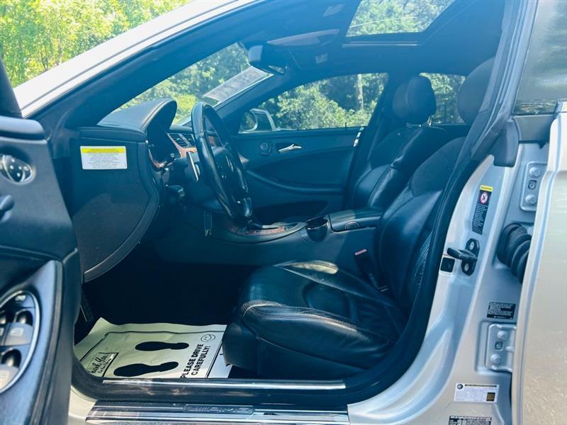 Mercedes-Benz CLS-Class 4dr Sdn 6.3L AMG 2007