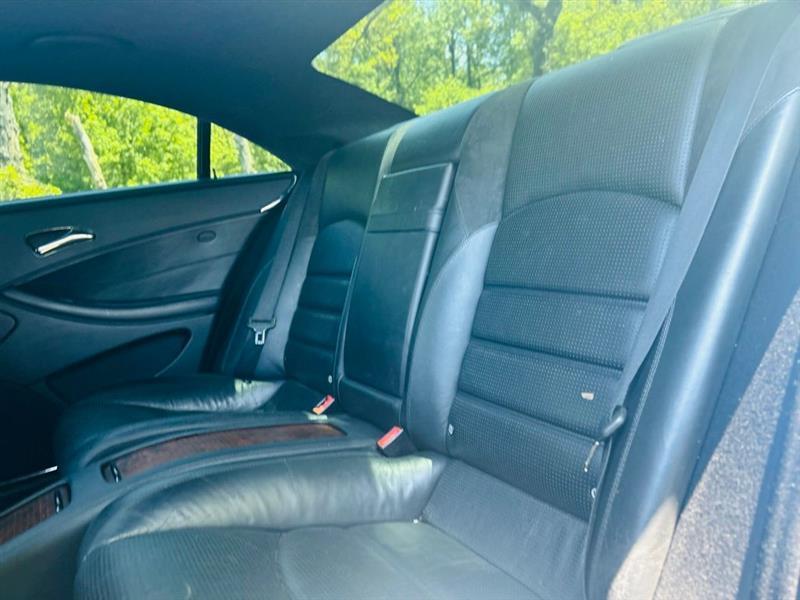 Mercedes-Benz CLS-Class 4dr Sdn 6.3L AMG 2007