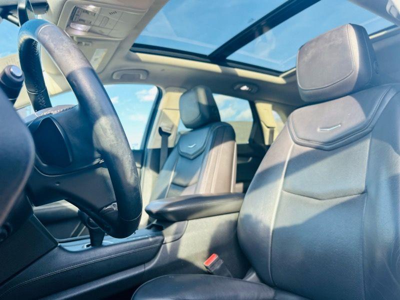 Cadillac XT5 AWD 4dr Luxury 2017