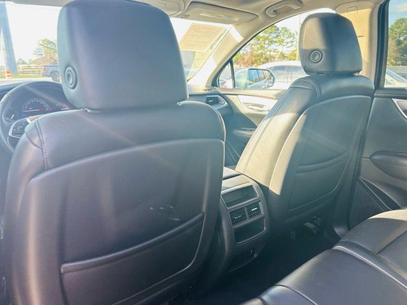 Cadillac XT5 AWD 4dr Luxury 2017