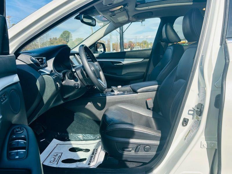 Infiniti QX50 ESSENTIAL AWD 2019