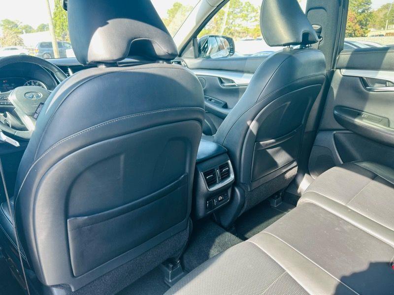 Infiniti QX50 ESSENTIAL AWD 2019