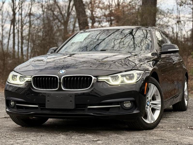 BMW 3 Series 4dr Sdn 328i xDrive AWD SULEV South Africa 2016