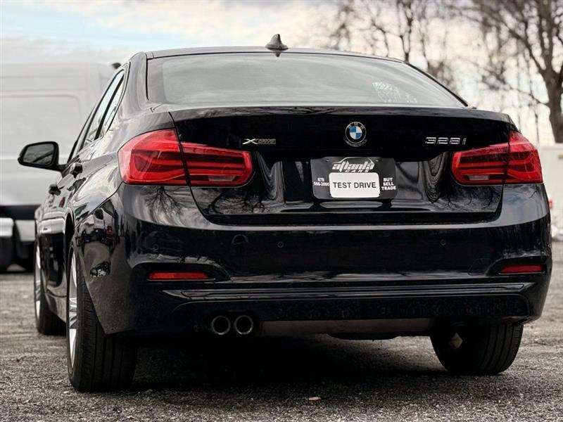 BMW 3 Series 4dr Sdn 328i xDrive AWD SULEV South Africa 2016