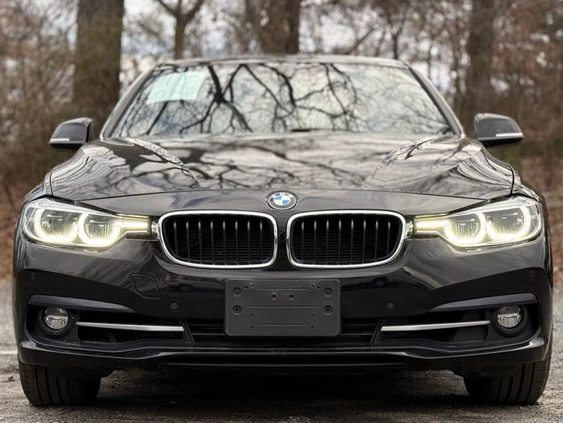 BMW 3 Series 4dr Sdn 328i xDrive AWD SULEV South Africa 2016