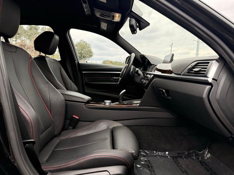 BMW 3 Series 4dr Sdn 328i xDrive AWD SULEV South Africa 2016