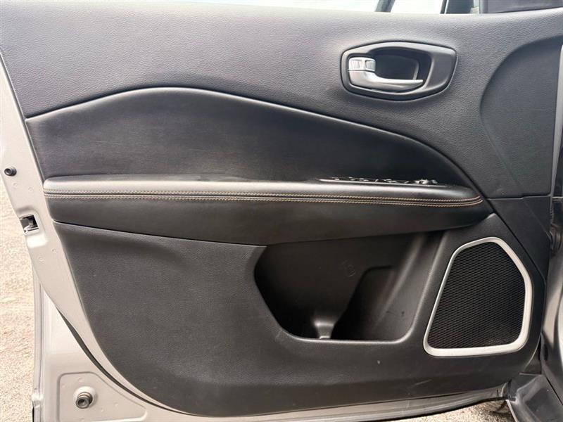 Jeep Compass Limited FWD 2021