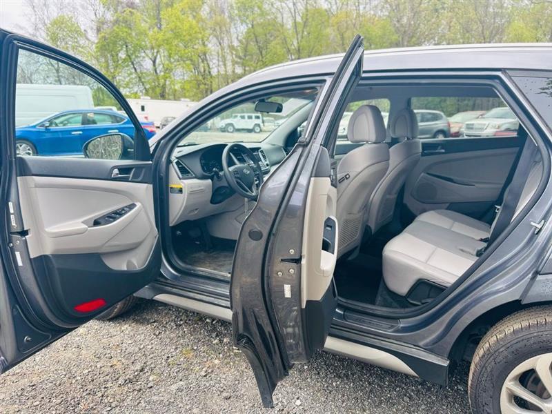 Hyundai Tucson SE FWD 2017