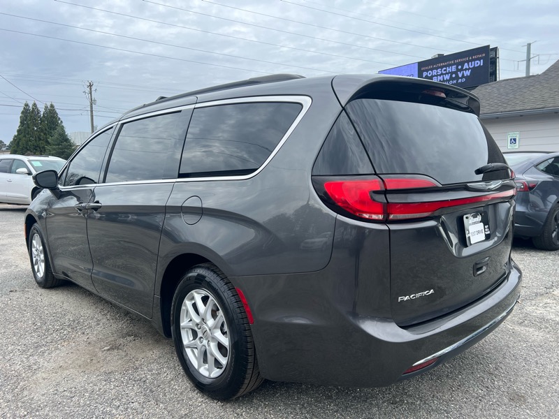 Chrysler Pacifica Touring L FWD 2022