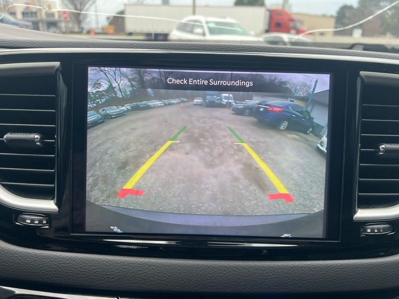 Chrysler Pacifica Touring L FWD 2022