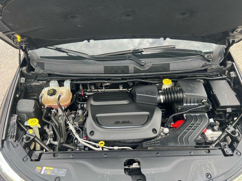 Chrysler Pacifica Touring L FWD 2022