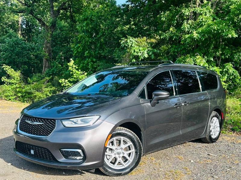 Chrysler Pacifica Touring L FWD 2022