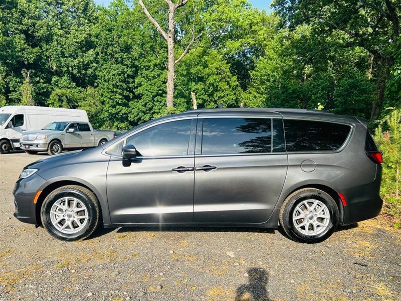Chrysler Pacifica Touring L FWD 2022