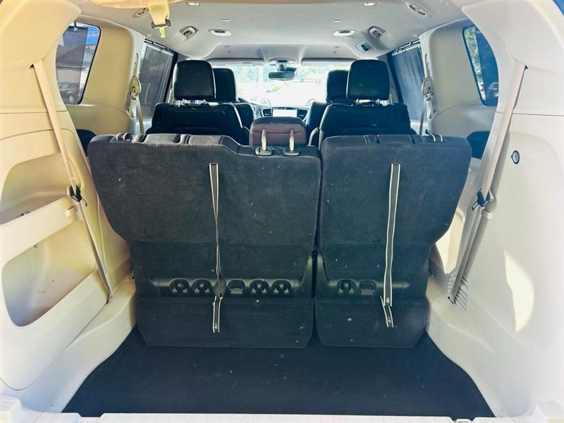 Chrysler Pacifica Touring L FWD 2022