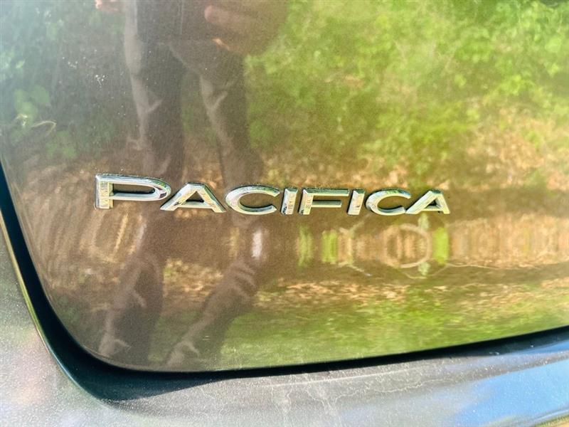 Chrysler Pacifica Touring L FWD 2022