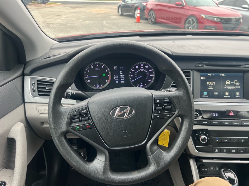 Hyundai Sonata 4dr Sdn 2.4L SE 2016