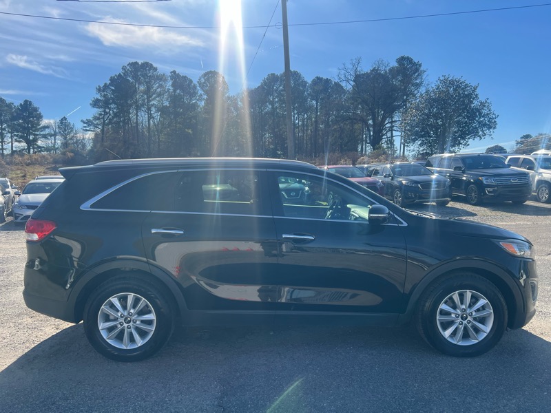 Kia Sorento FWD 4dr 3.3L LX 2016