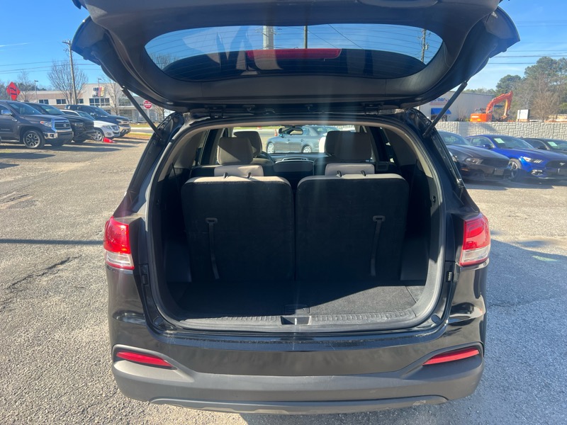 Kia Sorento FWD 4dr 3.3L LX 2016