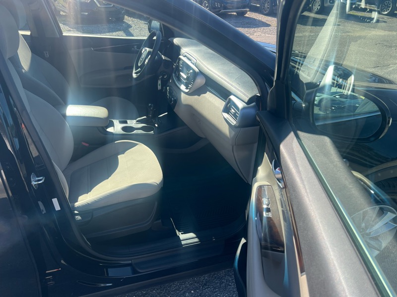 Kia Sorento FWD 4dr 3.3L LX 2016