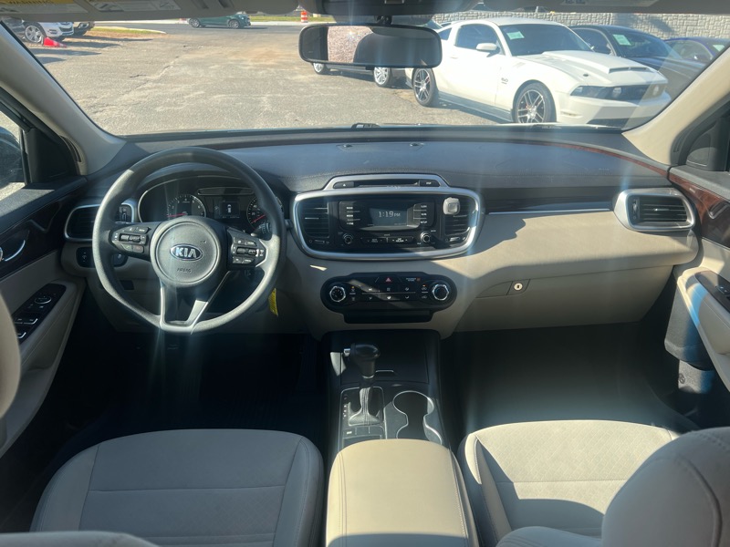 Kia Sorento FWD 4dr 3.3L LX 2016