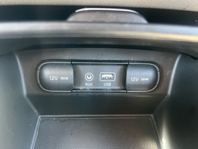 Kia Sorento FWD 4dr 3.3L LX 2016