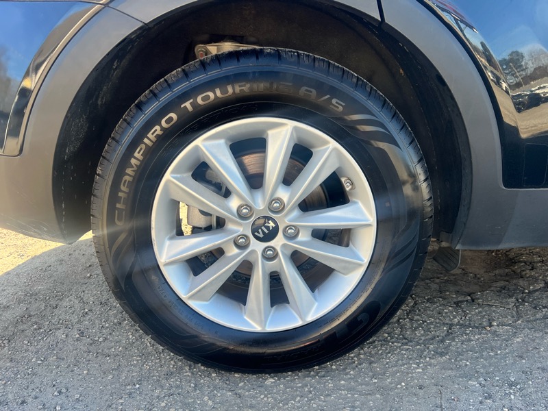 Kia Sorento FWD 4dr 3.3L LX 2016