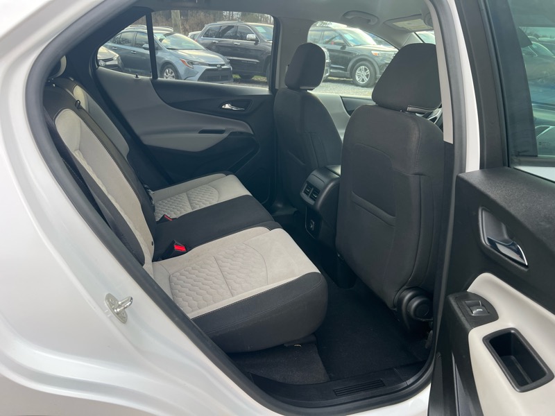 Chevrolet Equinox FWD 4dr LS w/1LS 2019