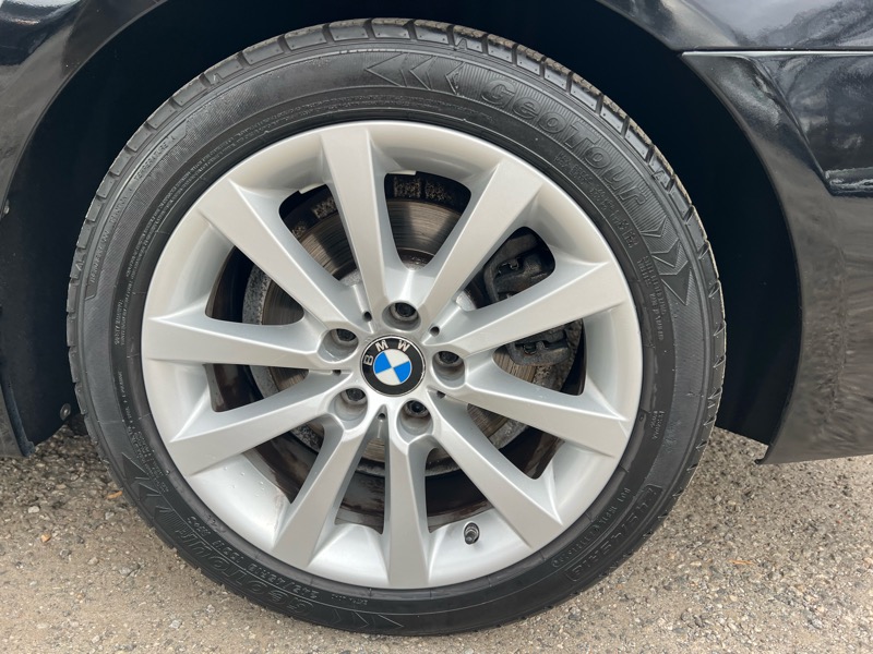 BMW 5 Series 4dr Sdn 535i RWD 2016