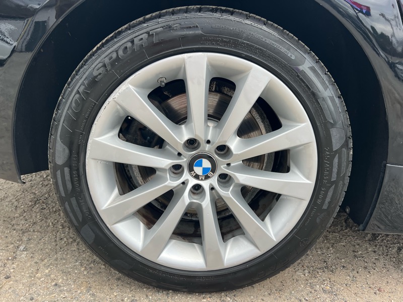 BMW 5 Series 4dr Sdn 535i RWD 2016