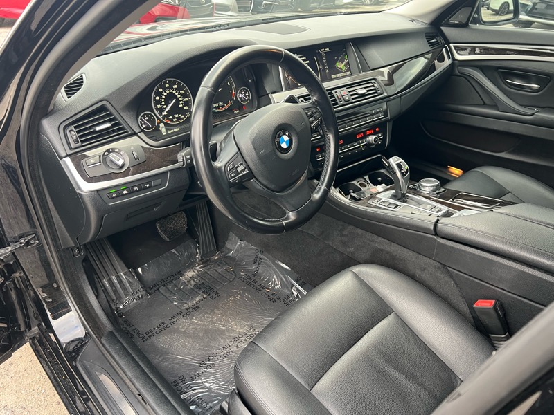 BMW 5 Series 4dr Sdn 535i RWD 2016