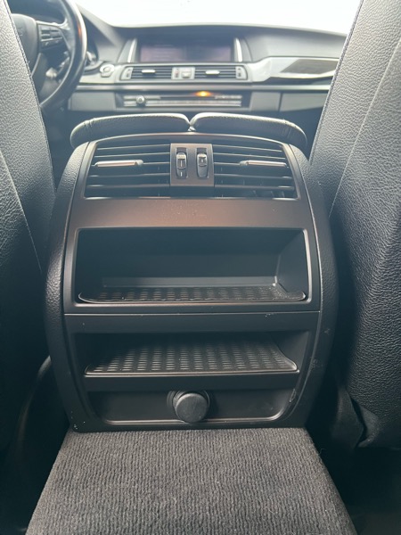 BMW 5 Series 4dr Sdn 535i RWD 2016