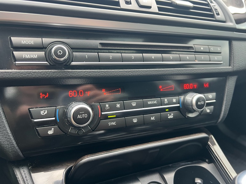 BMW 5 Series 4dr Sdn 535i RWD 2016