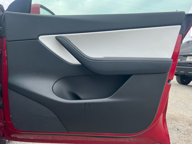 Tesla Model Y Performance AWD 2021