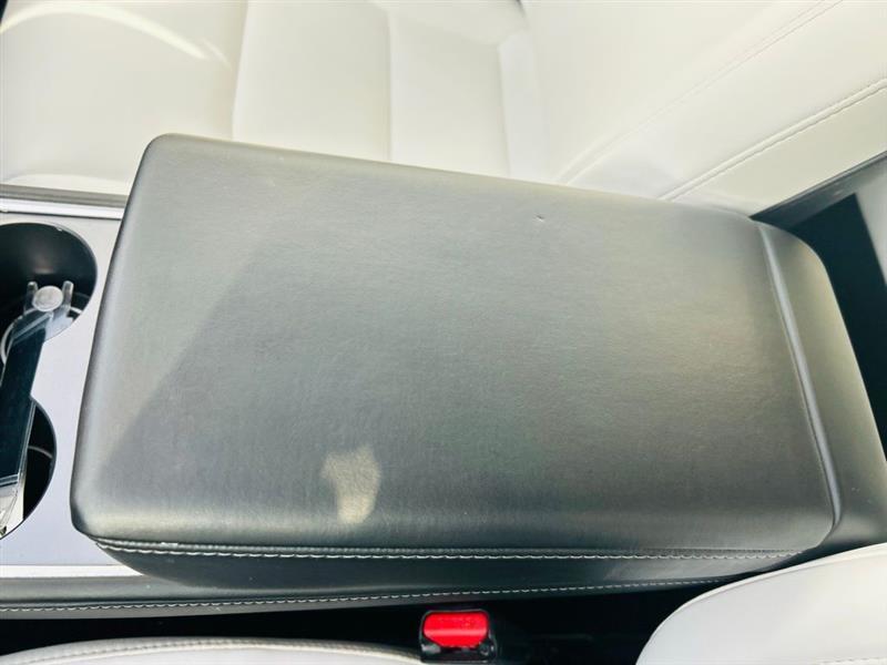 Tesla Model Y Performance AWD 2021