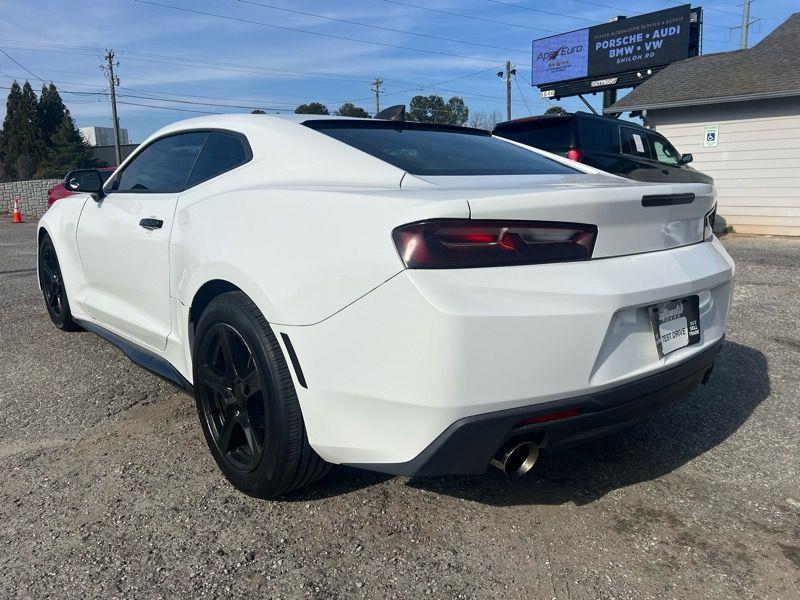 Chevrolet Camaro 2dr Cpe 1LT 2018